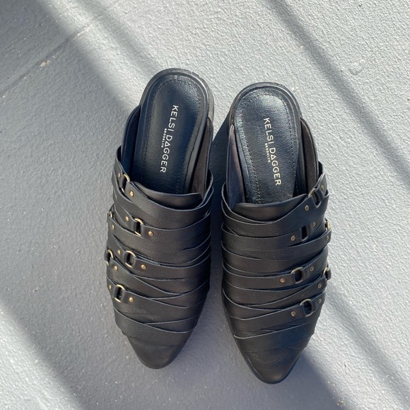 Kelsi Dagger Brooklyn Slides 6.5 - Picture 2 of 6